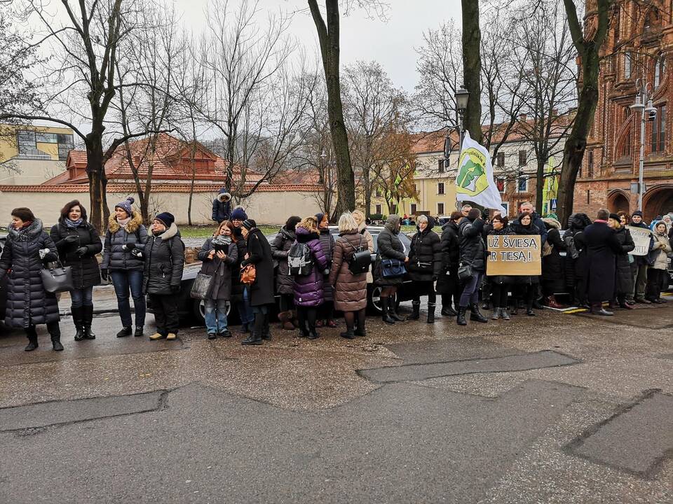 Protestas „Paskutinis skambutis“