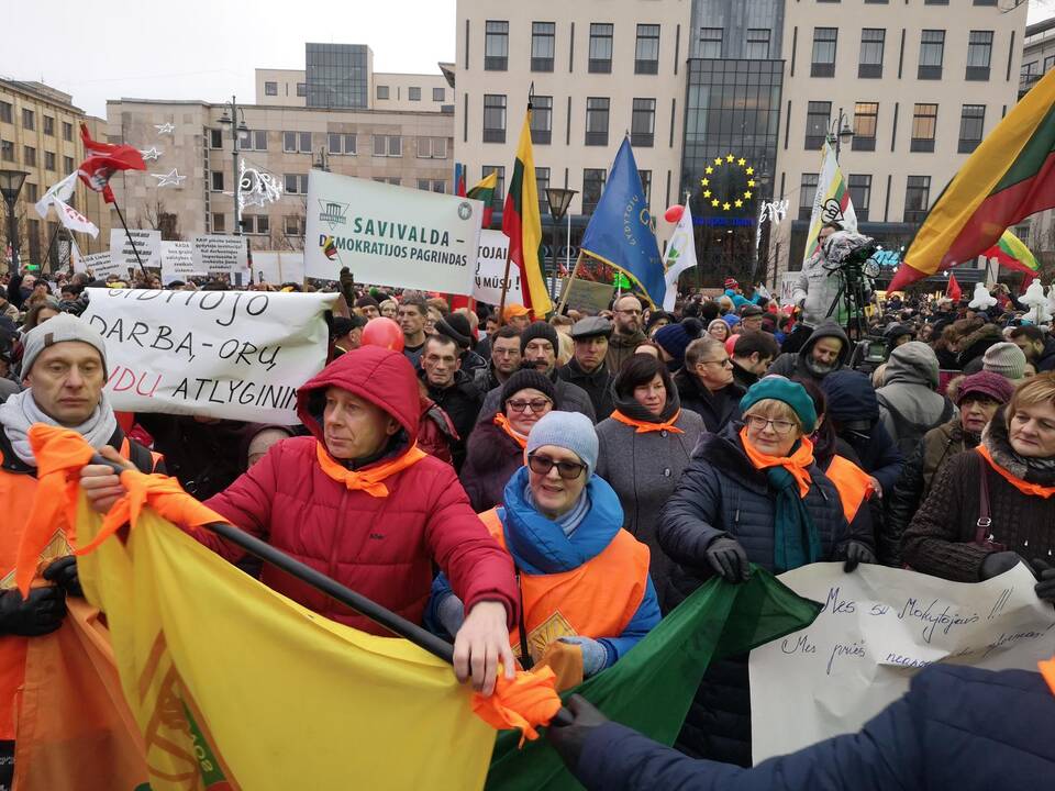 Protestas „Paskutinis skambutis“