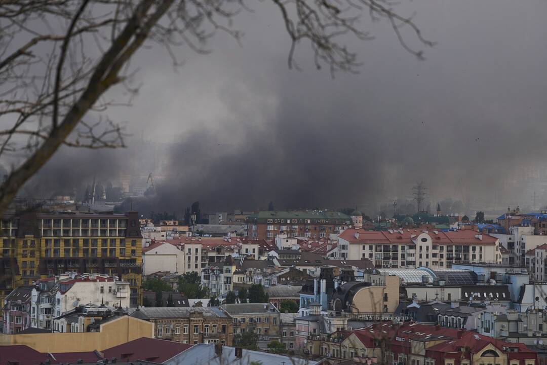 Ukraina: Rusija dronais masiškai atakavo Kyjivą ir Odesą