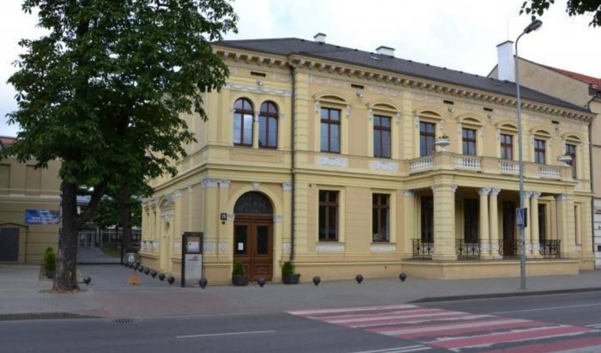 I. Simonaitytės biblioteka siūlo galimybę nemokamai pasiskolinti knygų iš knygomato, o perskaitytas grąžini į knygų grąžinimo dėžes.