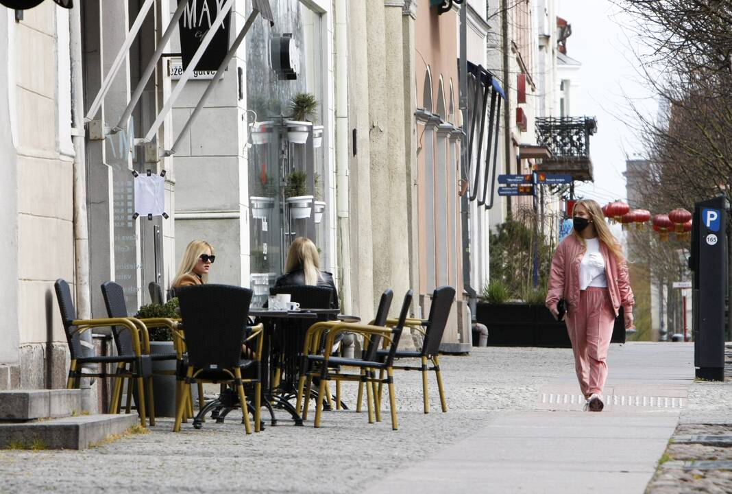 Prognozė: manoma, kad šiemet mieste veiks tiek pat kavinių terasų kaip ir pernai.