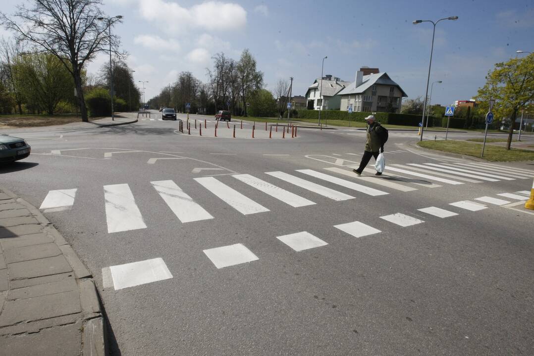 Žymėjimas: uostamiestyje vyksta gatvių ženklinimo atnaujinimo darbai.