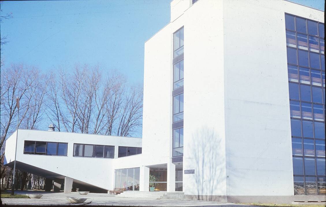 Inžinerija: KPI elektronikos, santechnikos ir statybos fakultetas. V.Jūro (dabar Studentų) gatvė. 1973 m.