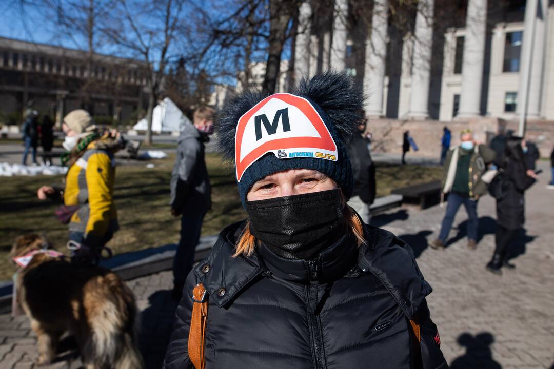 Prie Seimo – protestas dėl vairavimo egzaminų atnaujinimo