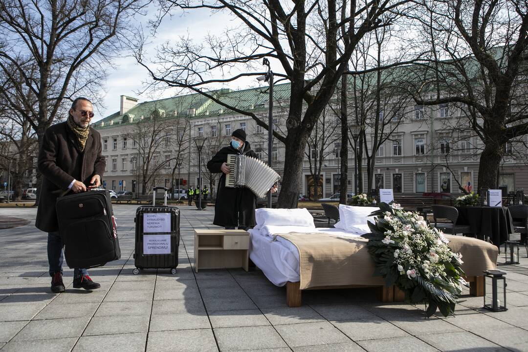 Protestas Vilniuje „Paskutinė verslo vakarienė“ 