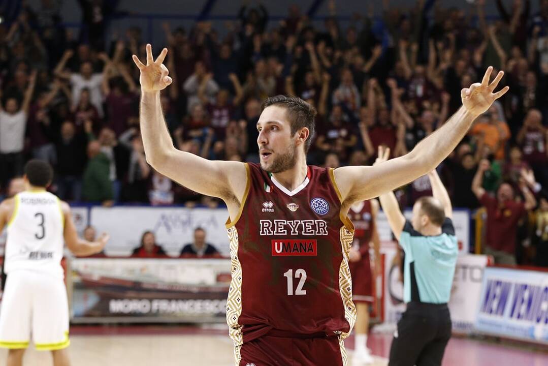 Karjera: G. Oreliko atstovaujama „Umana Reyer“ ekipa 2018-aisiais iškovojo FIBA Europos taurę, tačiau lietuvis dėl traumos nedalyvavo atkrintamosiose varžybose.