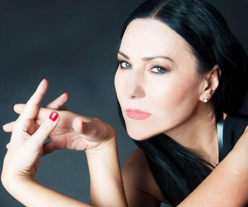 Naujausio A. Cholinos spektakio gastrolės pagaliau nudžiugins ir lietuvius