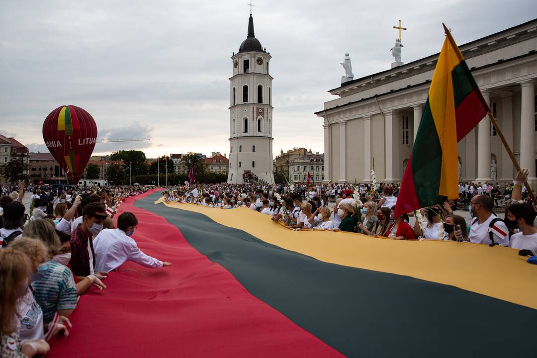 „Laisvės kelio“ dalyviai susirinko nuo Katedros aikštės iki Medininkų memorialo