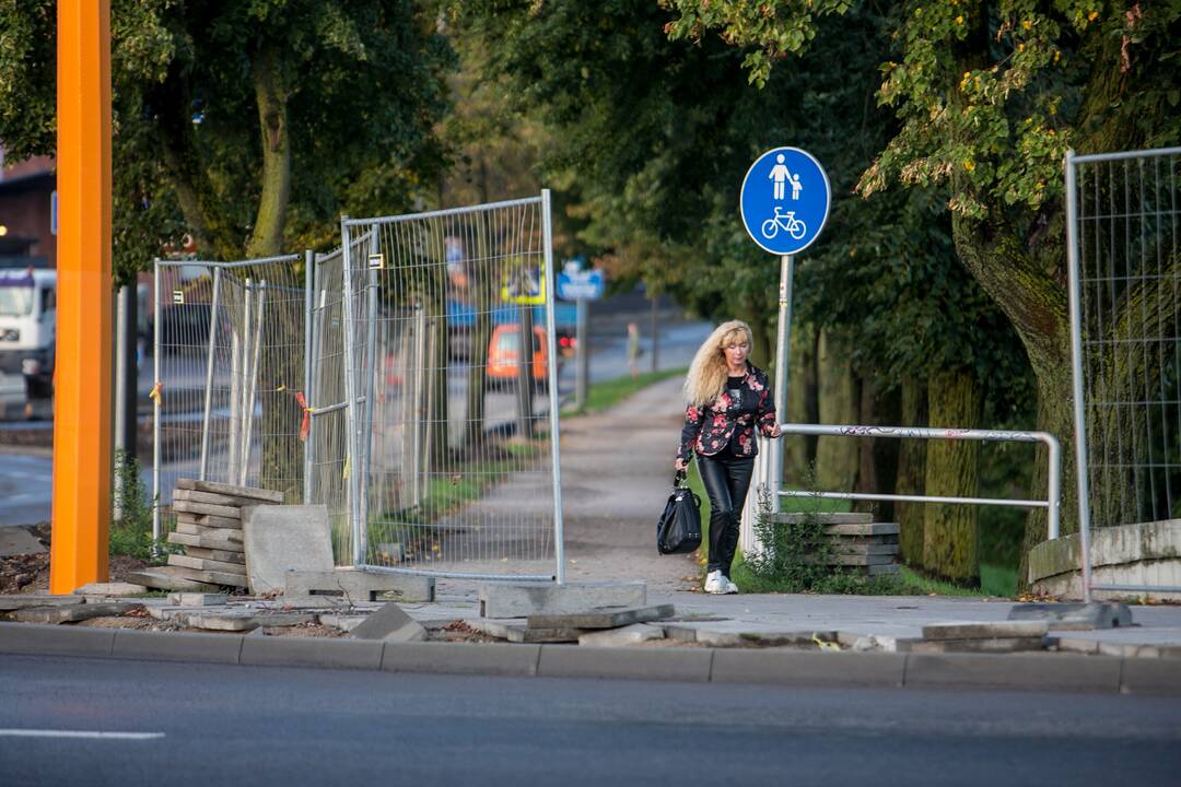 Atnaujintas eismas Pilies žiedu