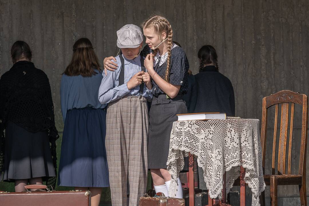 Veikla: Veršvų gimnazijos mokiniai vaidino spektaklyje, skirtame Gedulo ir vilties dienai paminėti Kauno IX forte.