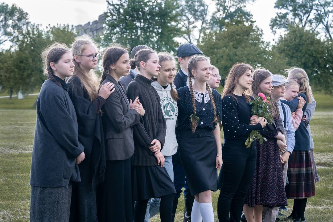 Veikla: Veršvų gimnazijos mokiniai vaidino spektaklyje, skirtame Gedulo ir vilties dienai paminėti Kauno IX forte.