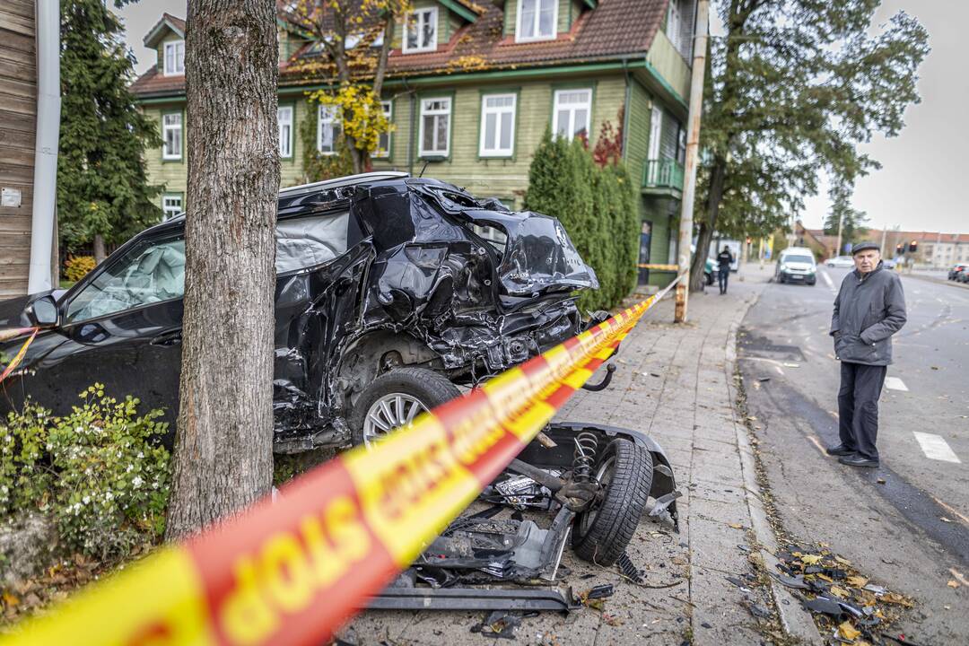 Girto vairuotojo sukelta avarija Žvėryne