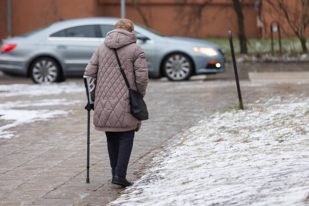 Vilniaus gatvės virto čiuožyklomis