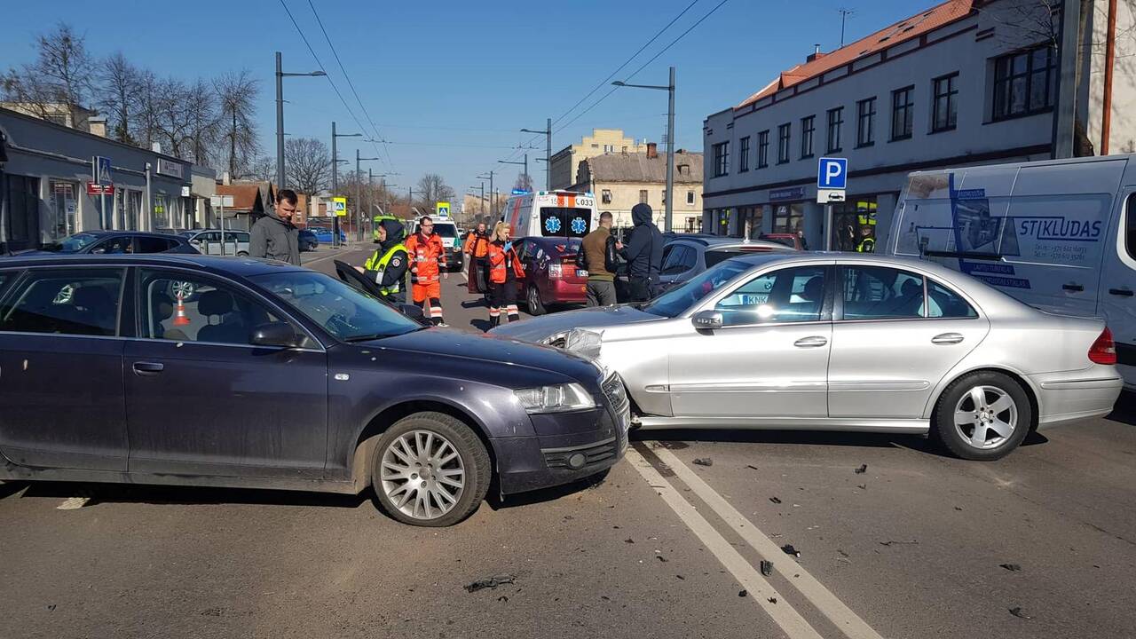 Avarija A. Juozapavičiaus pr.