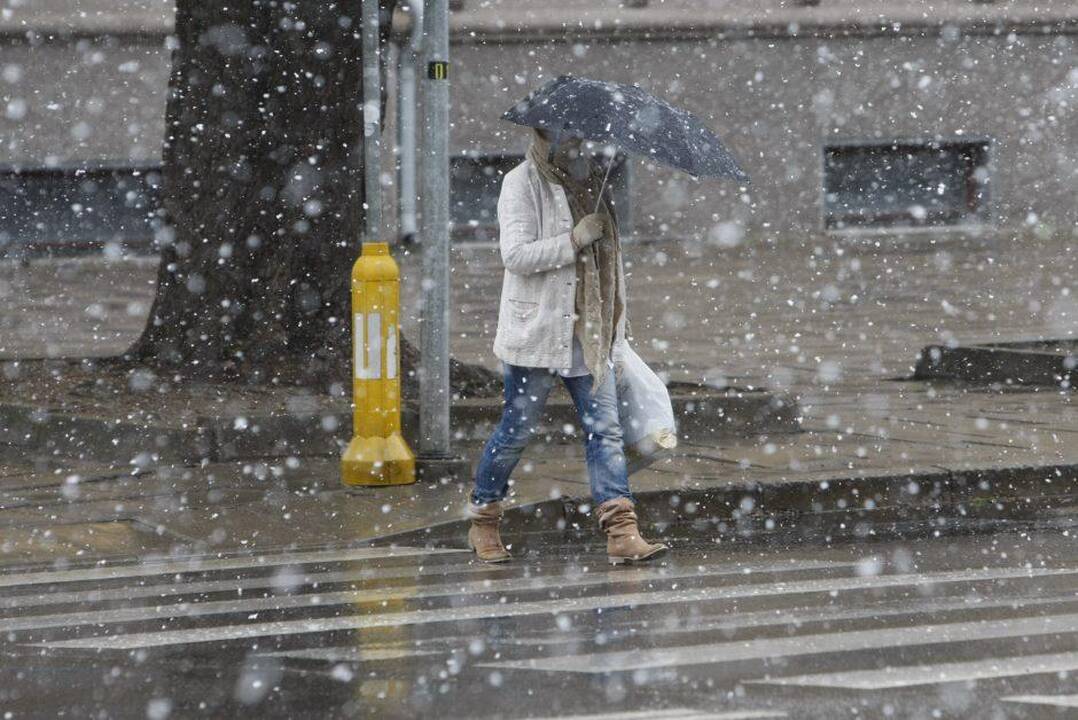 Orai: netrukus sulauksime ir snaigių 