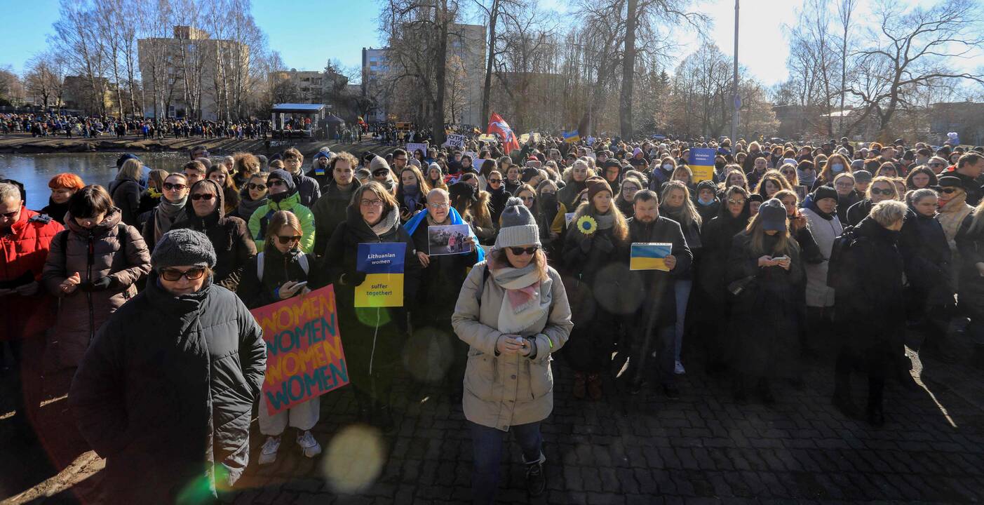Berlyne – šimtatūkstantinė solidarumo akcija Ukrainai palaikyti