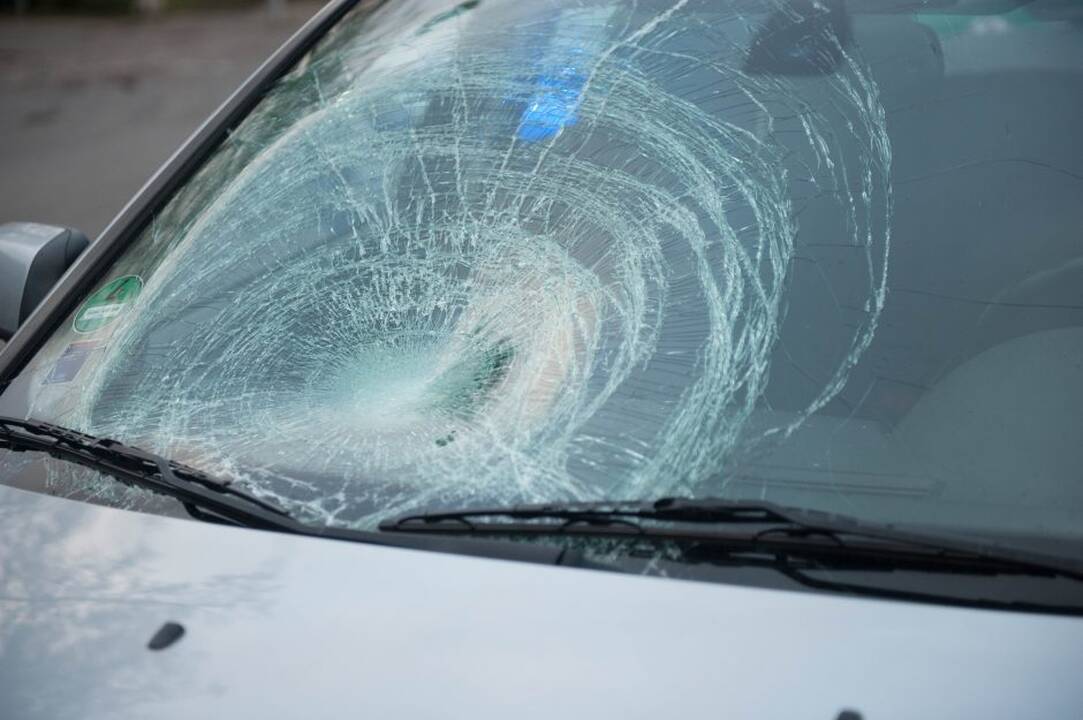 VI forto žiedinėje sankryžoje kliudyta pėsčioji: kaip išvengti nelaimių?