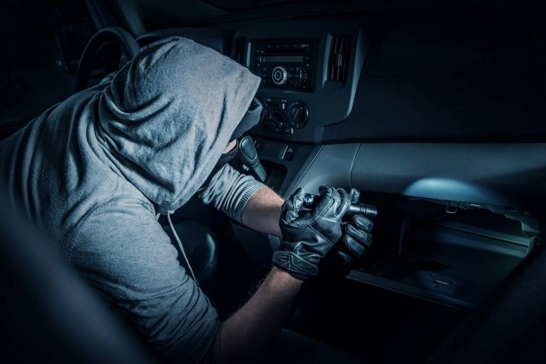 Jonavoje pavogtas 2 tūkst. eurų vertės automobilis