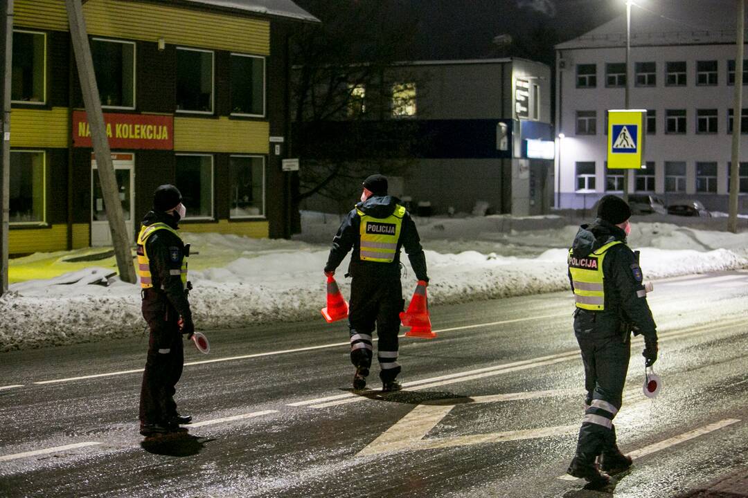 Kauno kelių policijos reidas, ieškant neblaivių vairuotojų