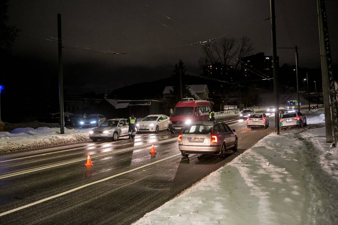 Kauno kelių policijos reidas, ieškant neblaivių vairuotojų