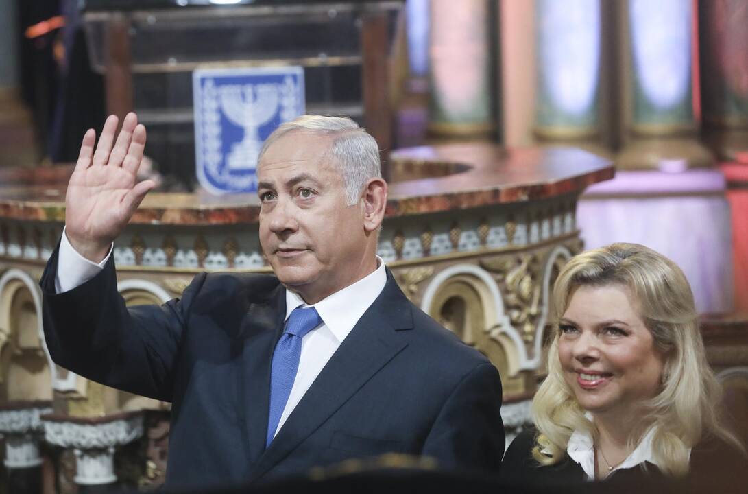 Klimatas: be kita ko, B.Netanyahu Vilniuje su malonumu liko ir dėl to, jog čia dabar gaivus oras, o Izraelyje yra labai karšta.