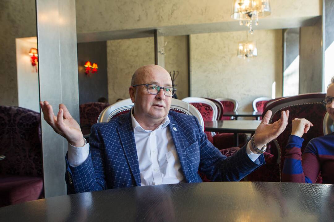 Darbai: V.Matijošaitis tikino, kad vasarą nusiteikęs dirbti.