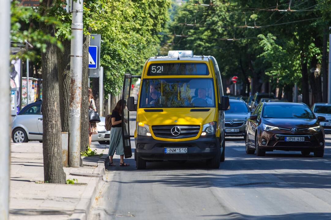 Realybė: nuo liepos 1 d. Kauno miesto savivaldybė naikina 52-ąjį ir 56-ąjį mikroautobusų maršrutus.