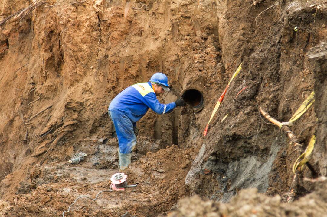 Vandentiekio avarija netoli „Girstučio“