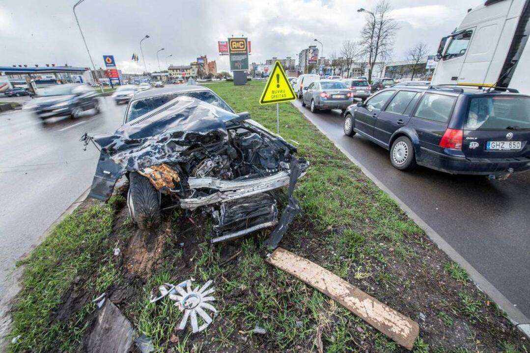 Ruduo – pavojingiausias metas eismo dalyviams?