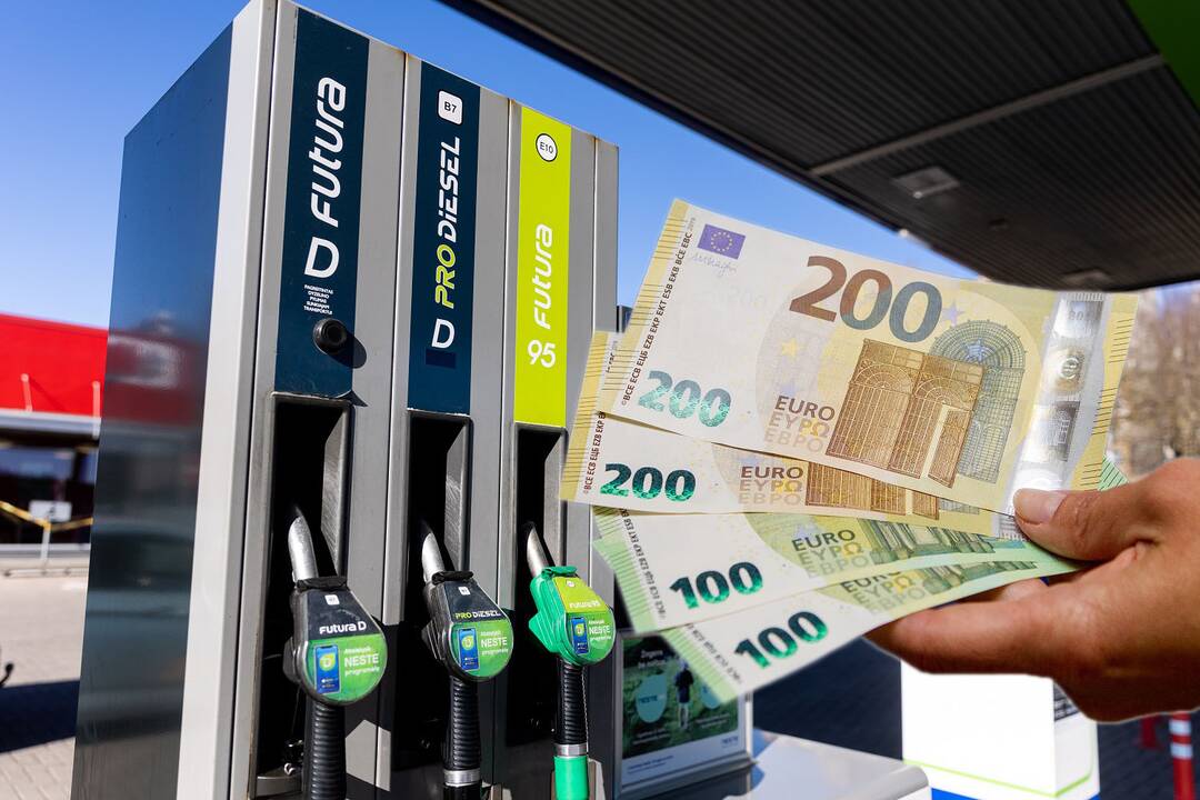 Brangesniems degalams uždegta žalia šviesa: daugiau mokėsime ir už prekes, paslaugas?