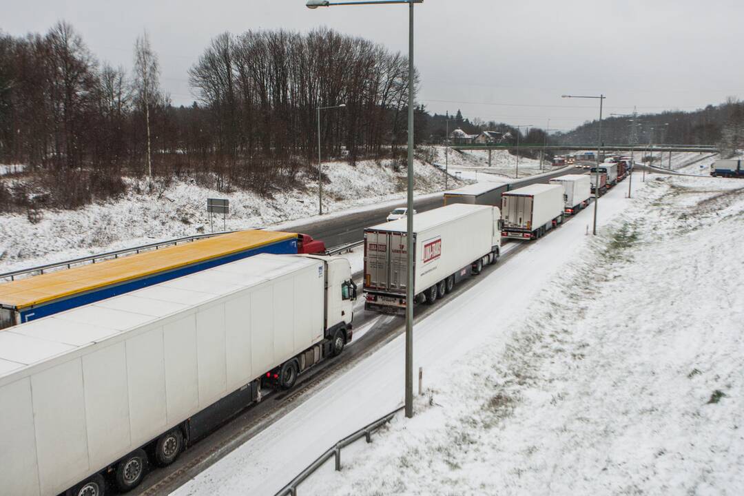Sudėtingos eismo sąlygos Kaune