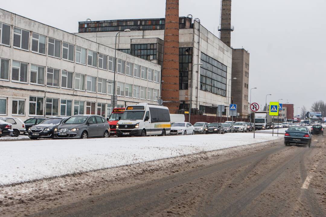 Sudėtingos eismo sąlygos Kaune