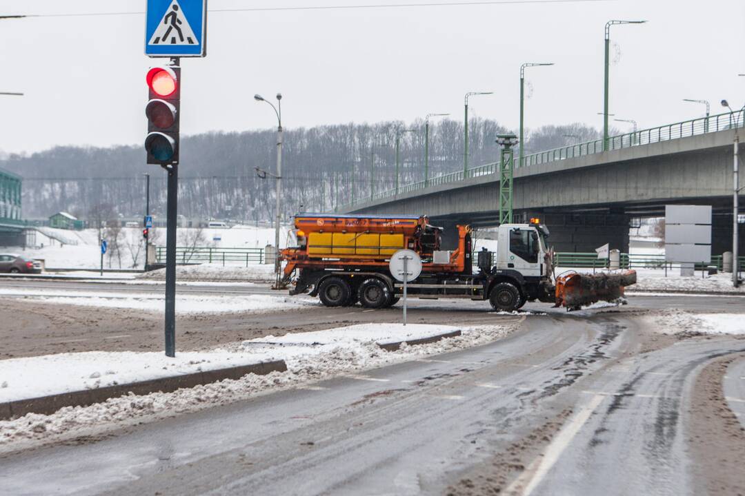 Sudėtingos eismo sąlygos Kaune