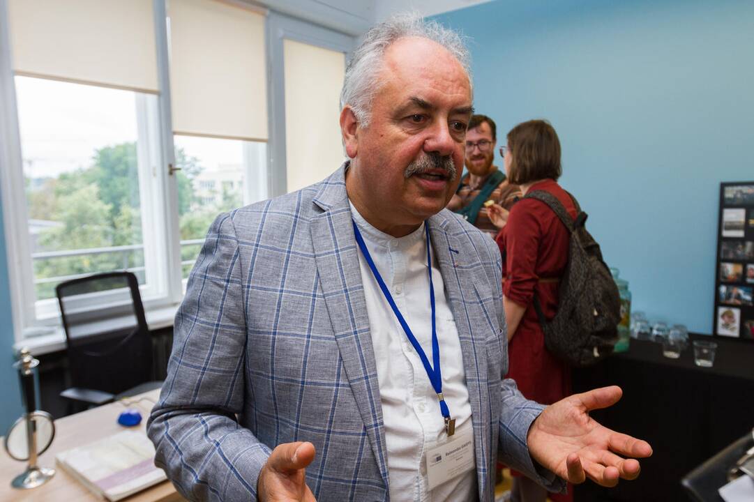 Europarlamentaras L. Mažylis Kaune atidarė savo biurą