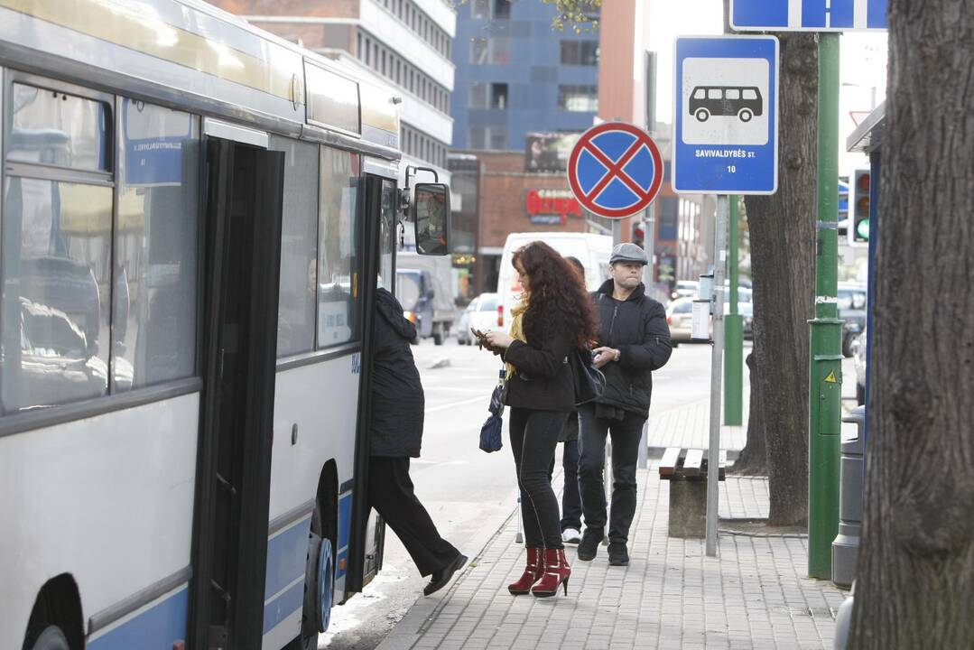 Nuo trečiadienio keisis 8, 18, 32, 38 ir 115 maršrutų autobusų tvarkaraščiai