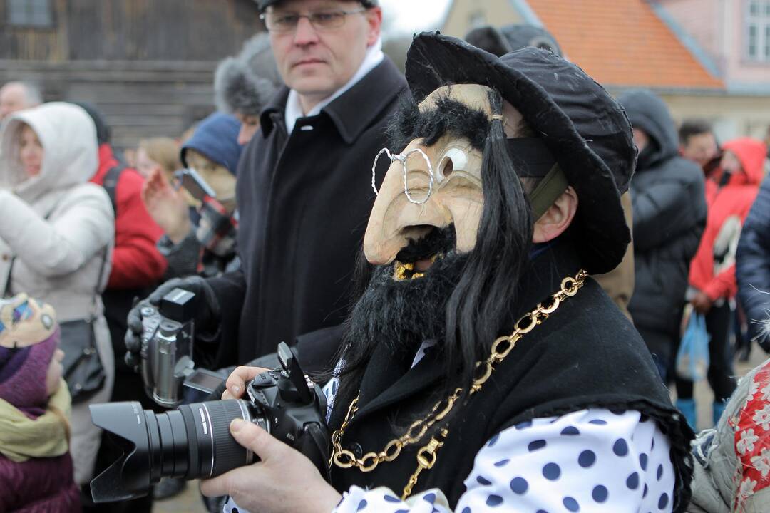 Užgavėnės pakvipo ne blynais, o – antisemitizmu