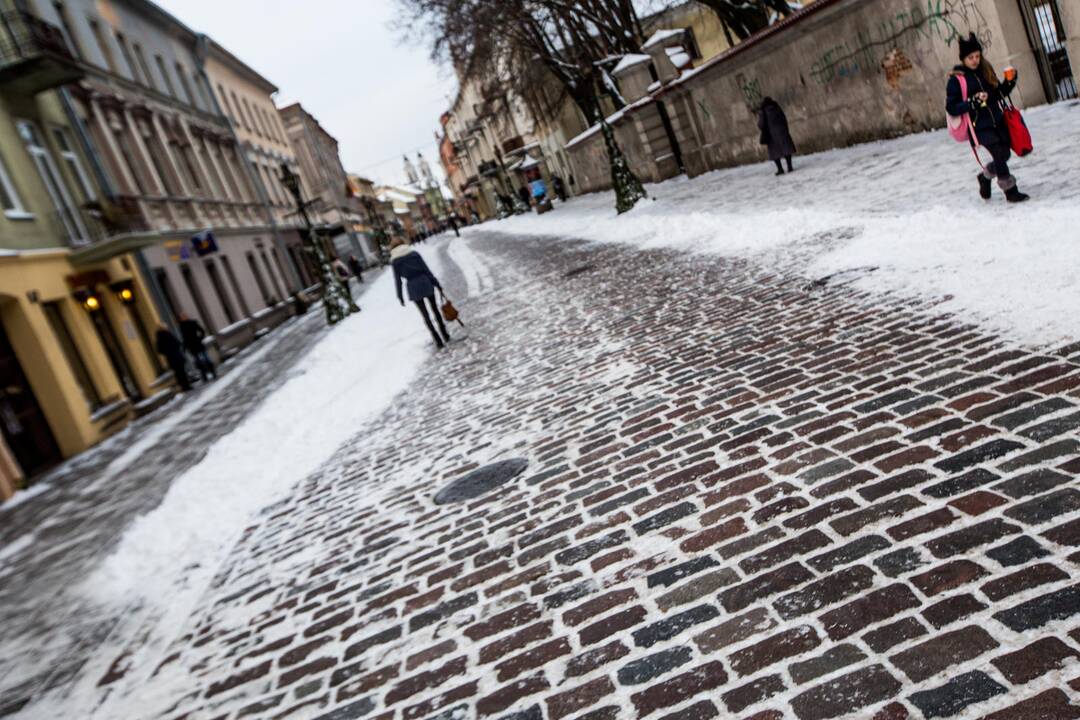 Po Kalėdų saulėti orai pamažu trauksis: termometro stulpelis vėl svyruos apie nulį