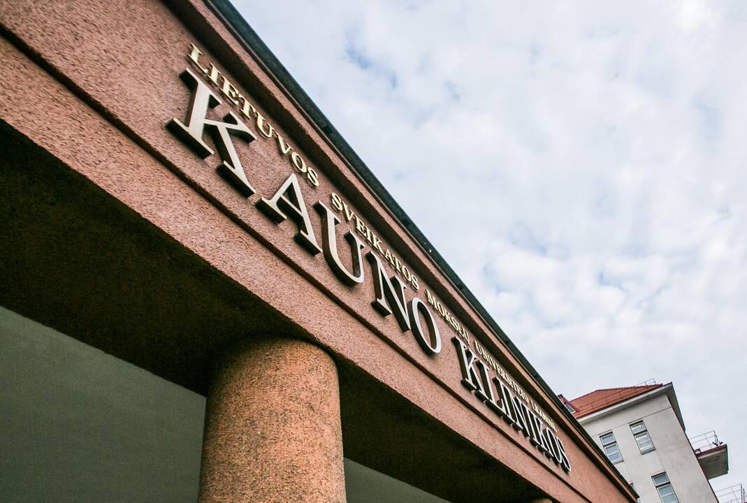 Kauno medikai gelbėja sunkiai sužalotą kūdikį 