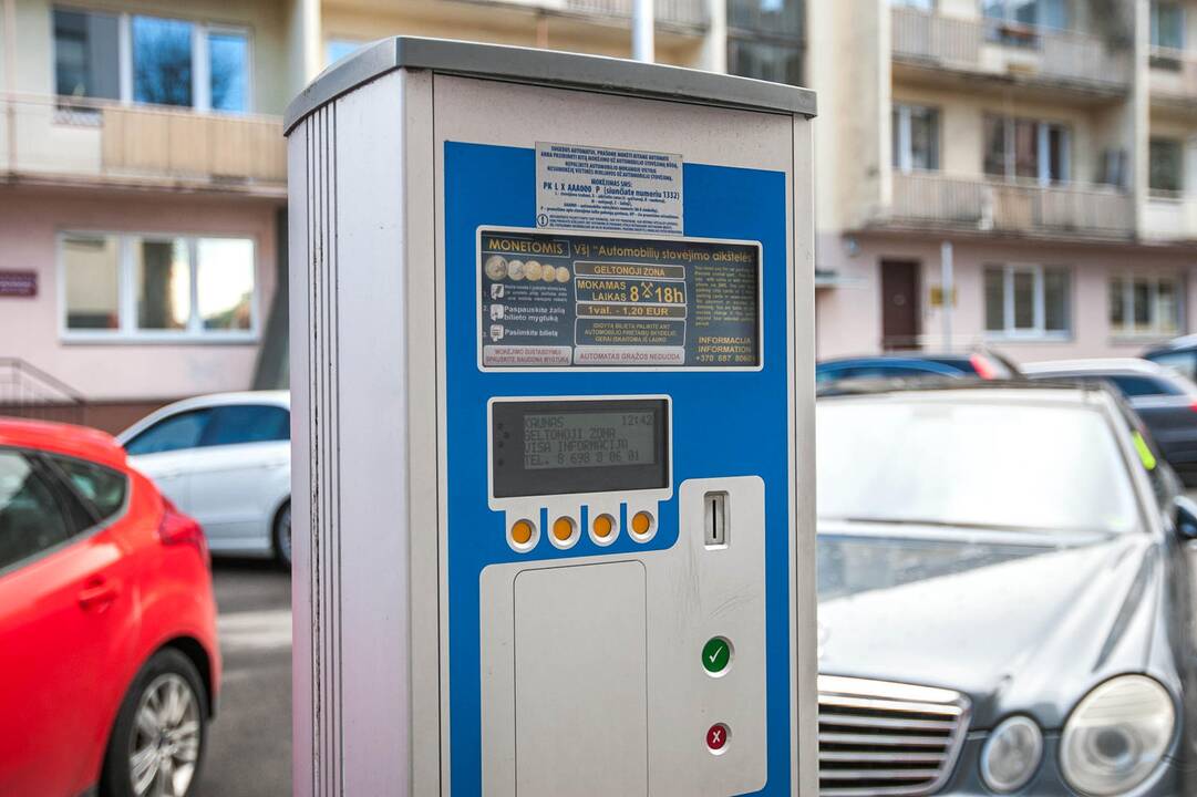 Trečiadienį gavote pranešimą apie baudą už parkavimą Kaune? Mokėti gali nereikėti