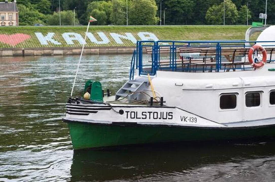 „Tolstojus" vėl plaukia į Kulautuvą