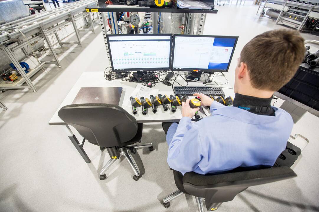Kauno LEZ atidaryta modernių skaitiklių gamykla
