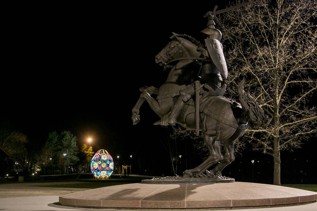 Velykoms pasipuošęs Kaunas