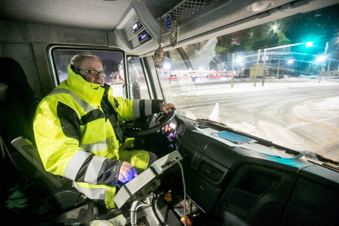 Kaip vyksta naktinis Kauno kelių valymas