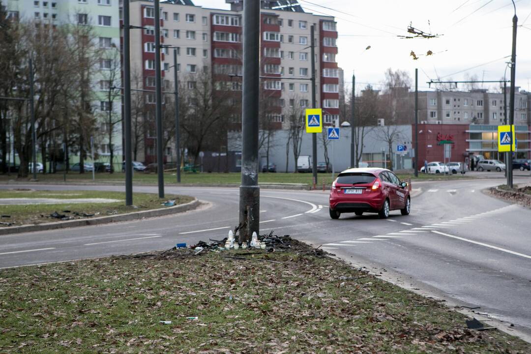 Avarija Šiaurės pr. ir S. Žukausko gatvių sankryžoje