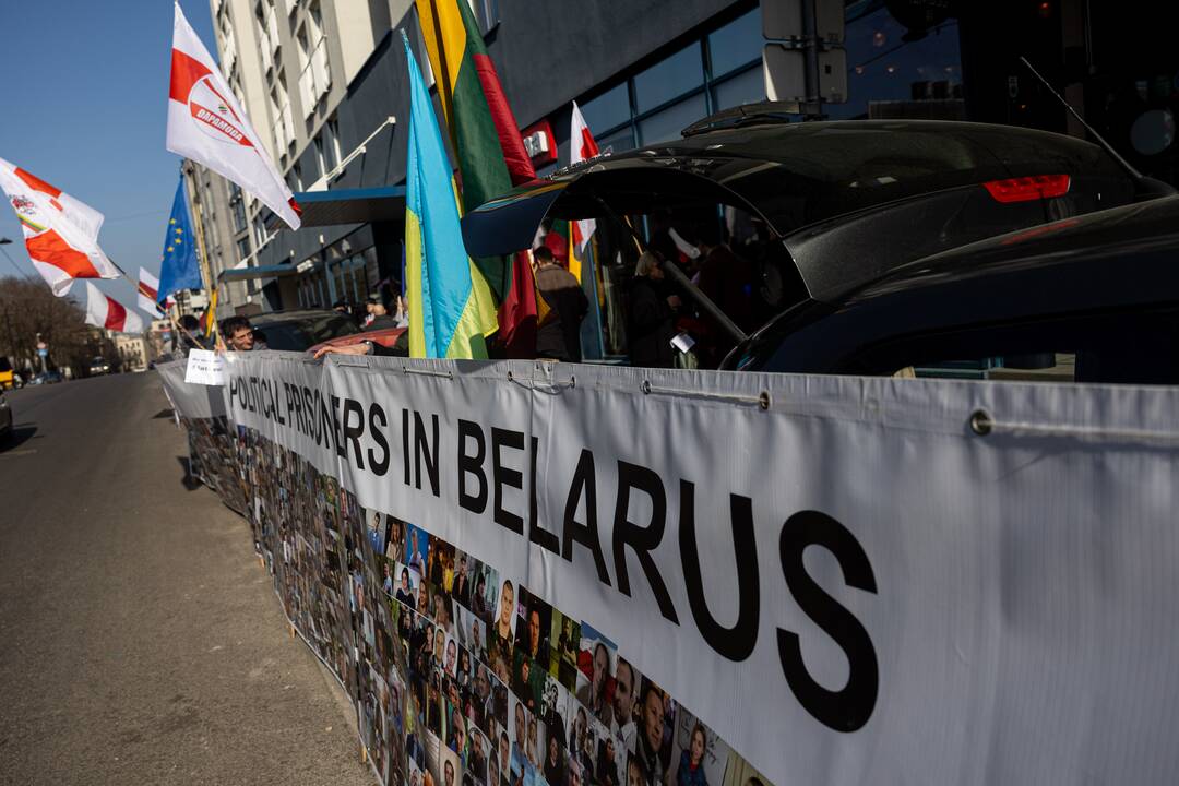 Protestas prie Baltarusijos ambasados