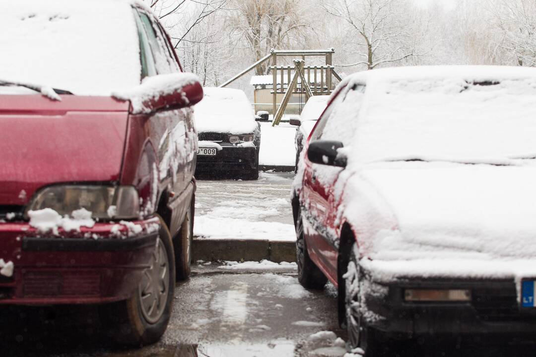 Kaip taisyklingai prižiūrėti automobilį žiemą?