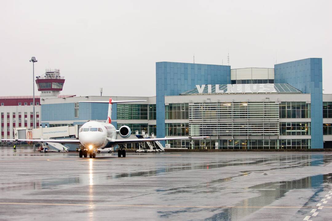 Ekskursija: kaip atrodo skrydžių valdymo centras Vilniuje