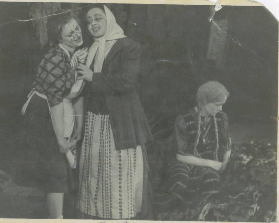 1951 m.: Sigutė ketina parodyti vaikaičiams savo tremties vietas