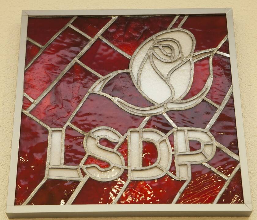 Stagnacija partijų reitingų lentelėje: lyderio poziciją išlaiko LSDP