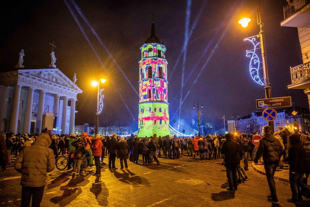 Naujųjų metų sutiktuvėms Vilniaus Katedros aikštėje